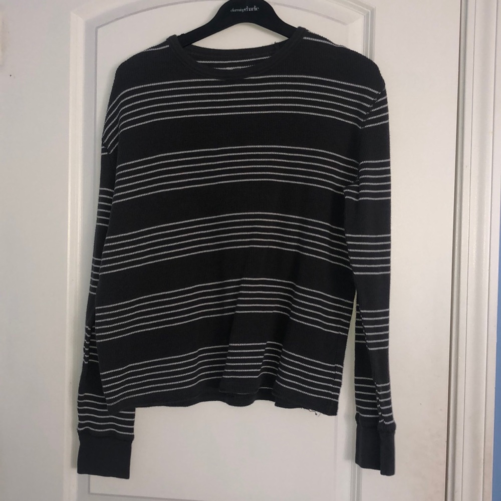 GAP gray and white stripped sweater